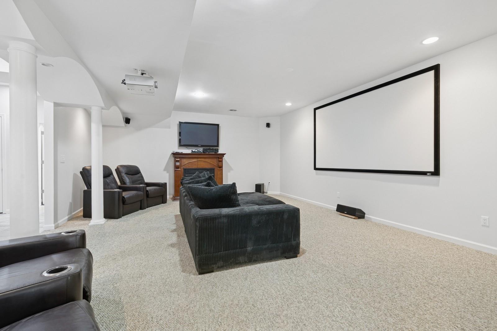 4 Clayton Court, Shoreham, New York image 38