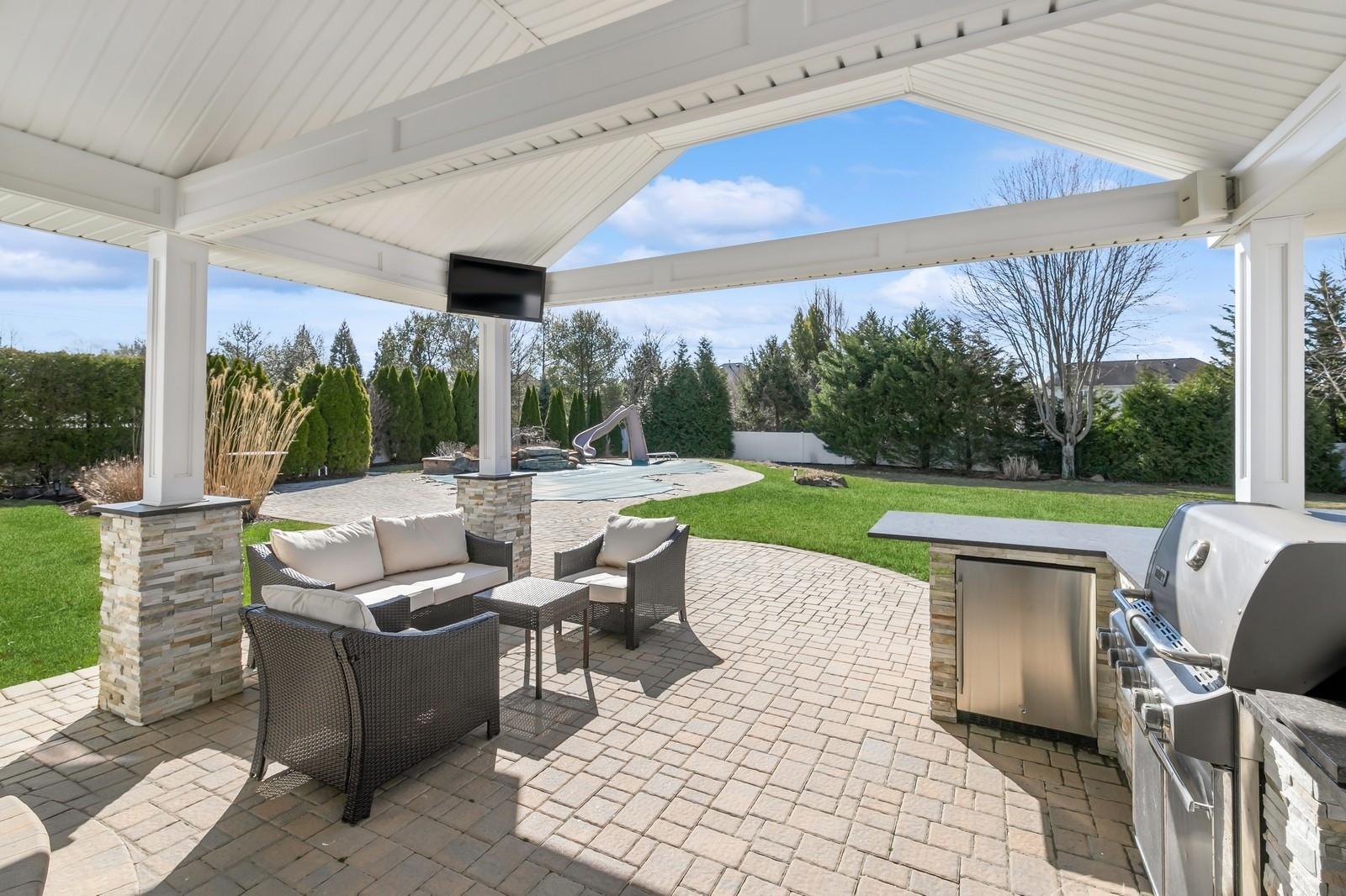 4 Clayton Court, Shoreham, New York image 6