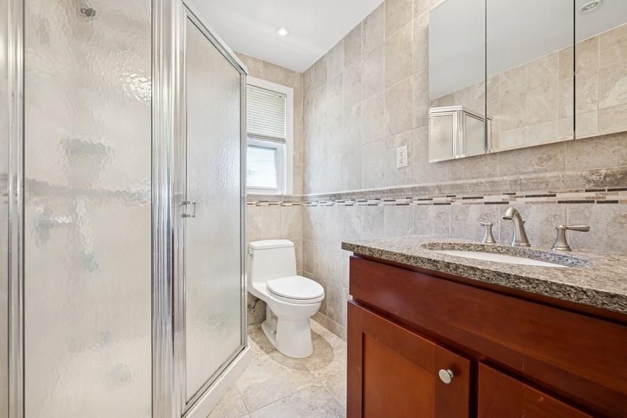 37 Remson Street, Valley Stream, New York image 16