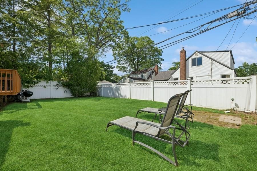 37 Remson Street, Valley Stream, New York image 18