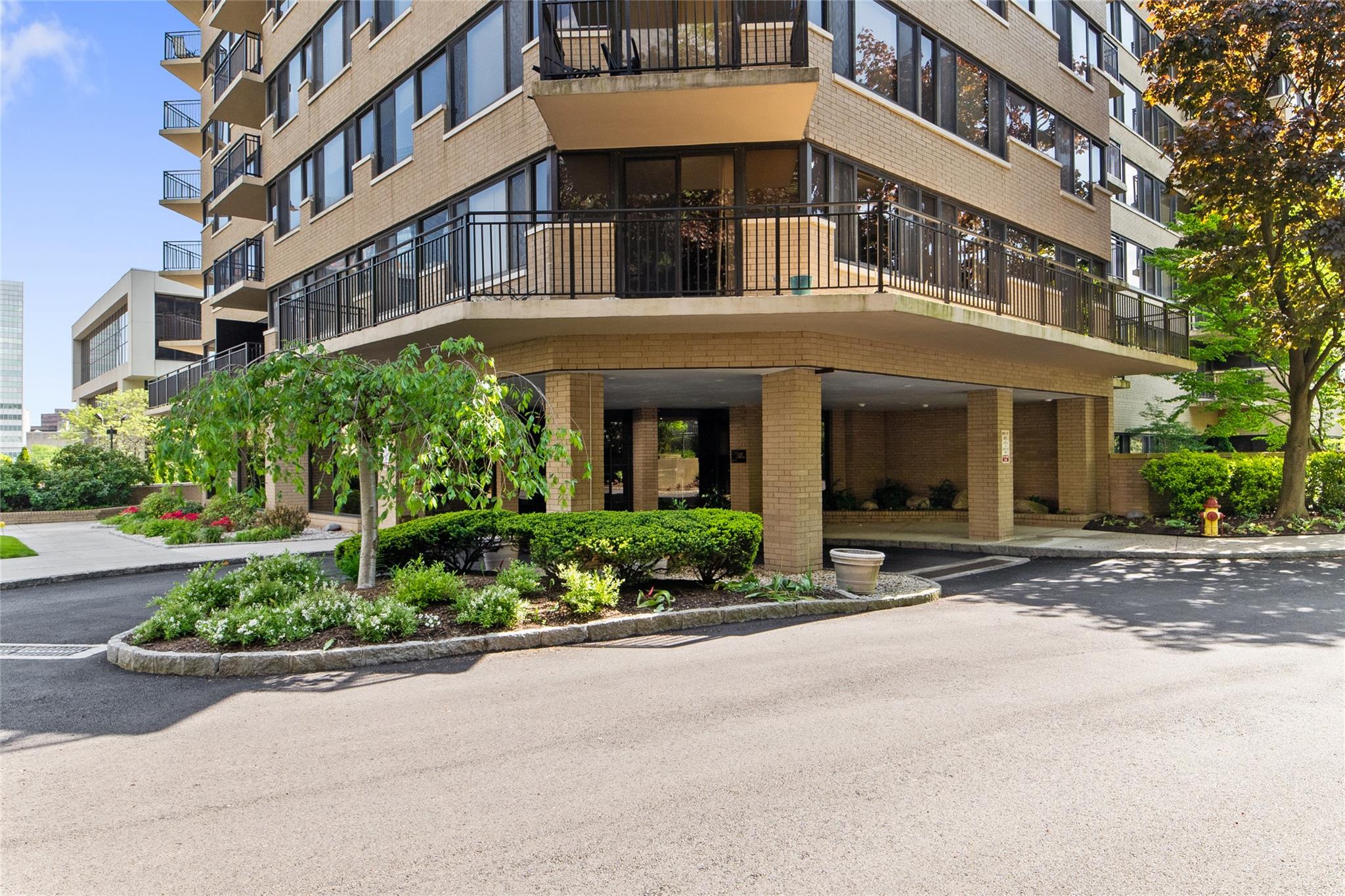 25 Rockledge Avenue #501, White Plains, New York image 3