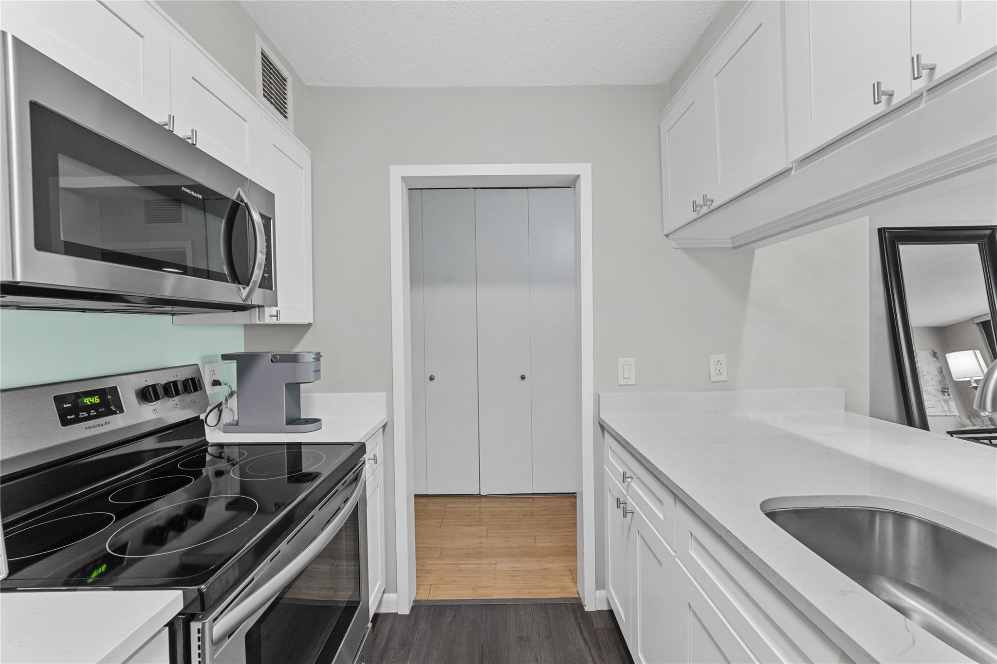 25 Rockledge Avenue #501, White Plains, New York image 10