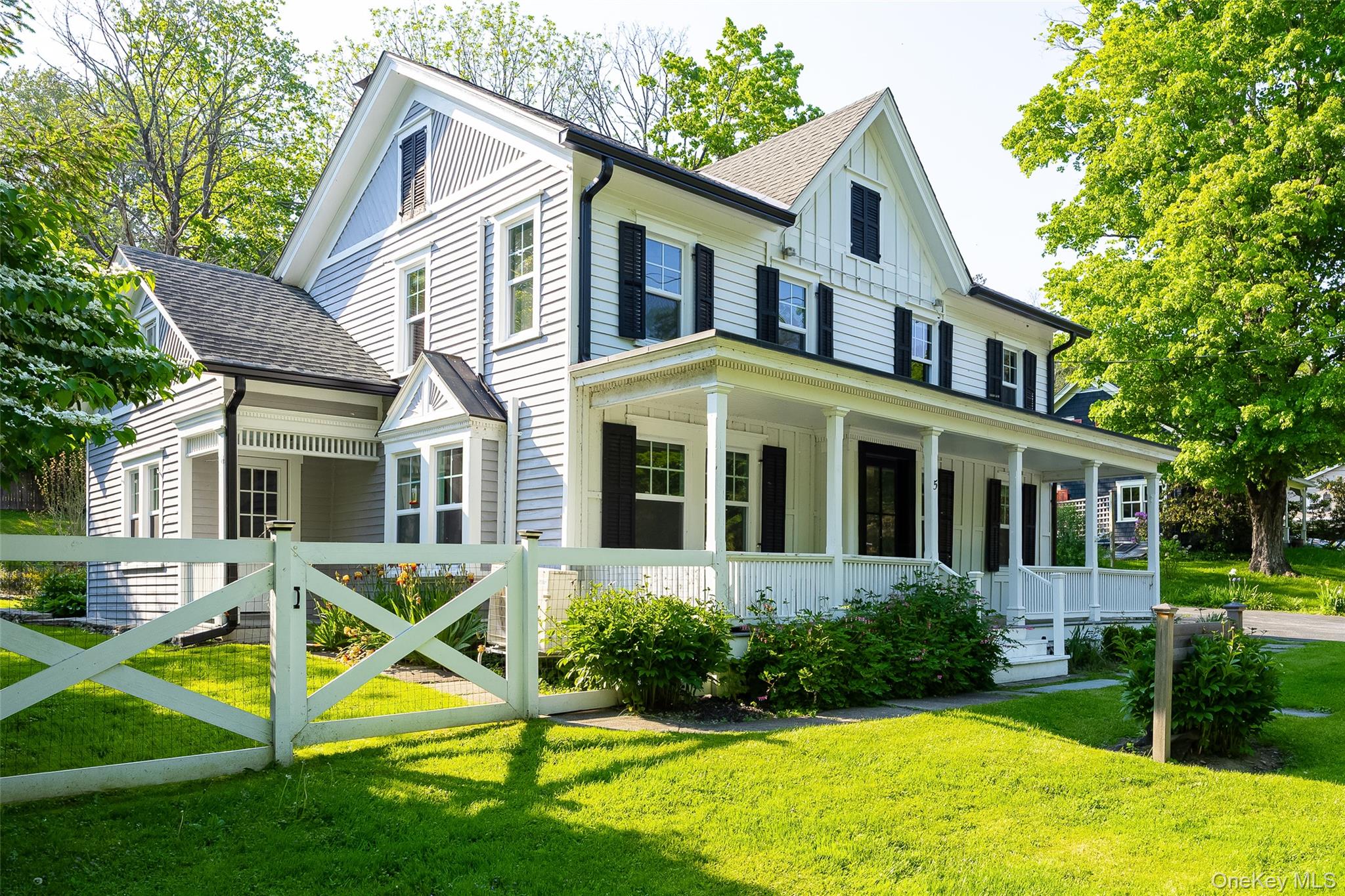 5 Valley Farm Road
