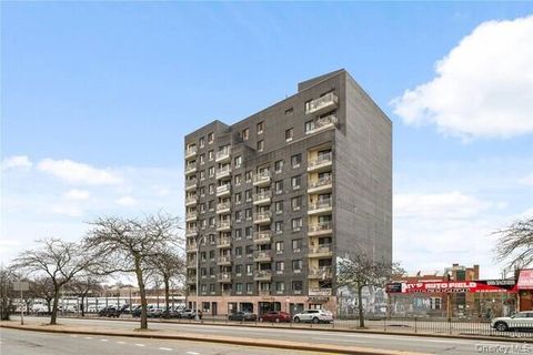 Photo of 70-26 Queens Boulevard #10E, Woodside, NY 11377 (MLS # 1001293)