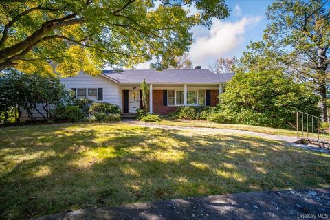 3 Stone Path Rock Hill NY 12775