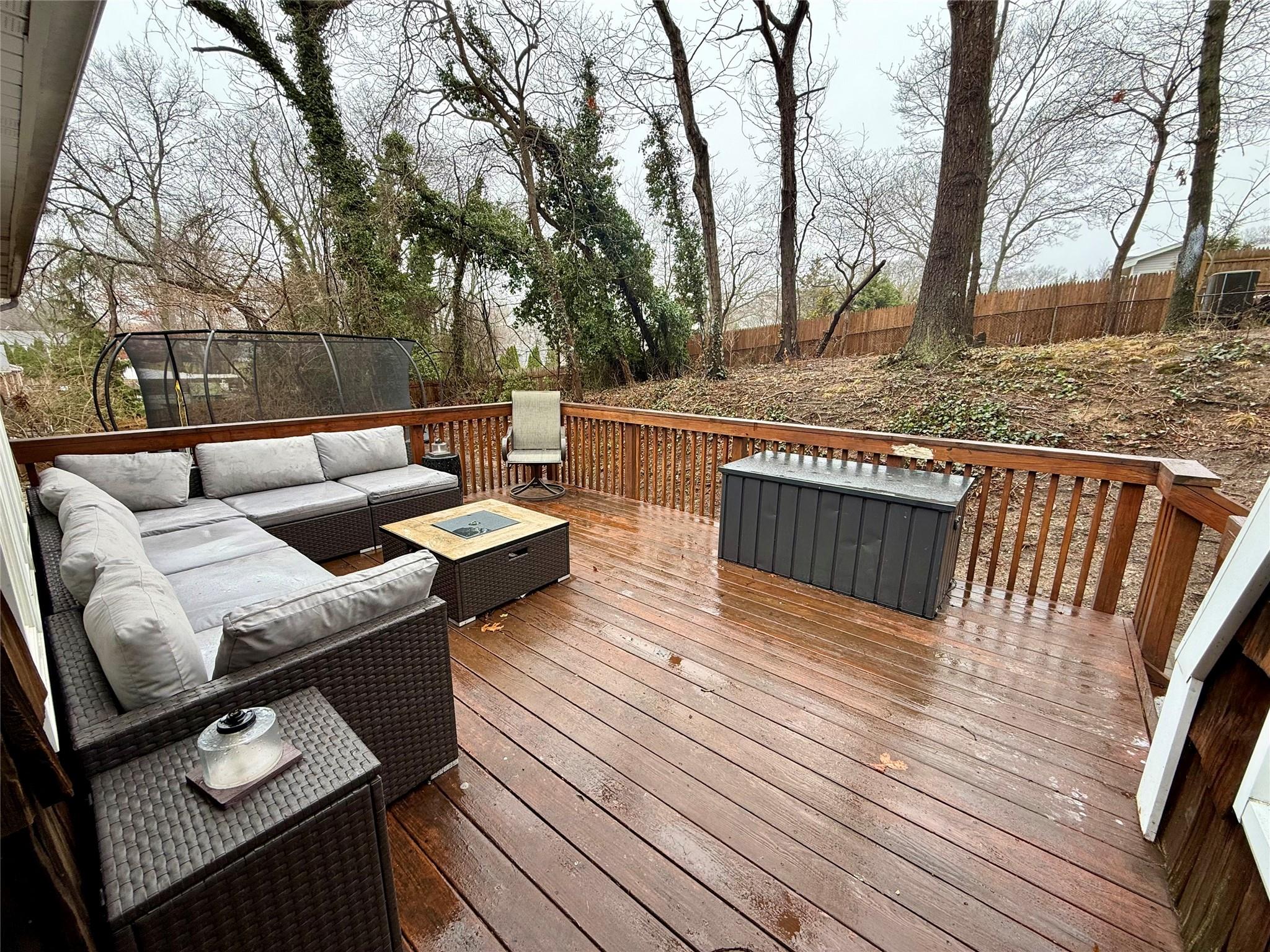 14 Merlin Lane, East Setauket, New York image 42