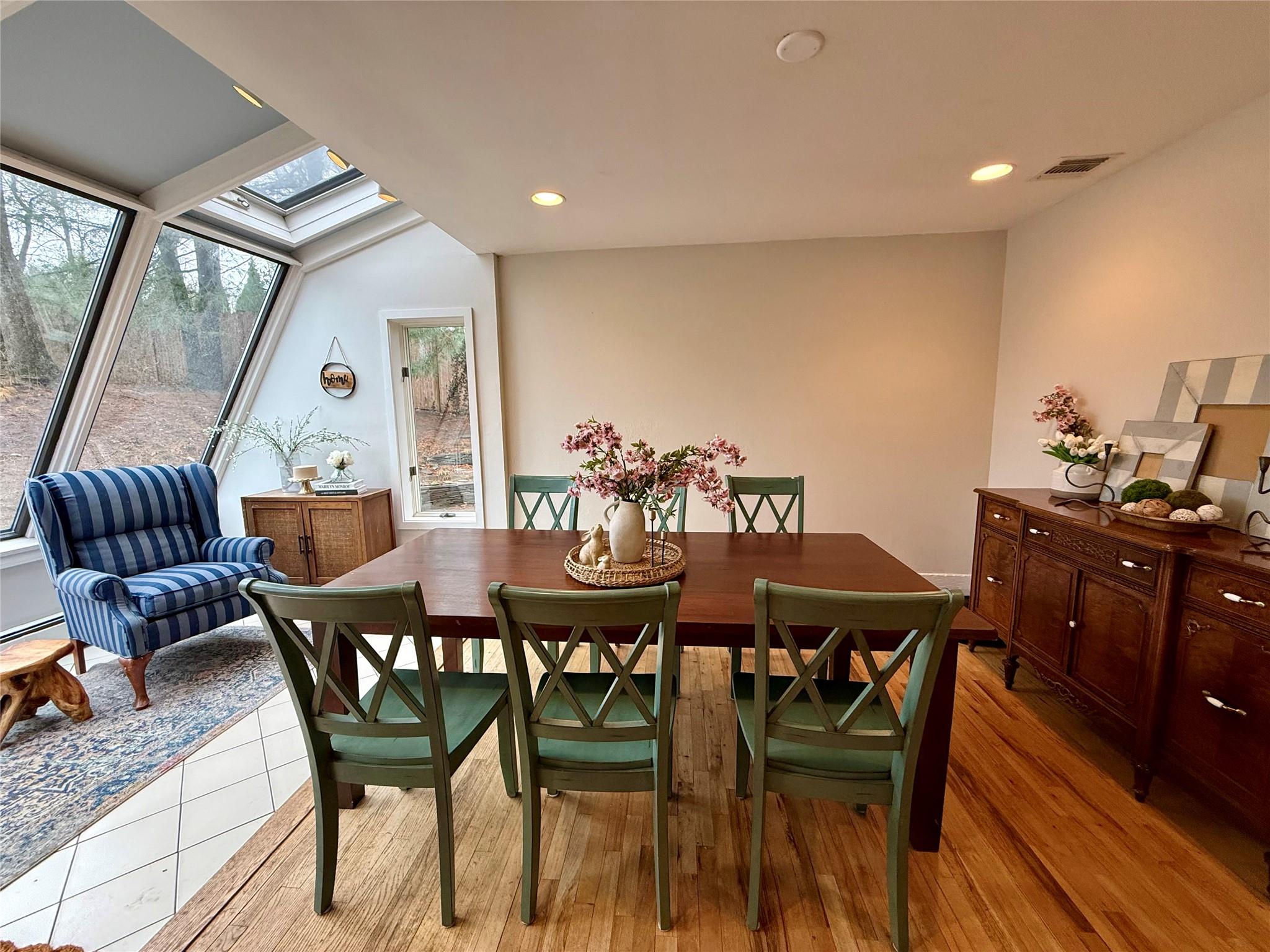 14 Merlin Lane, East Setauket, New York image 10