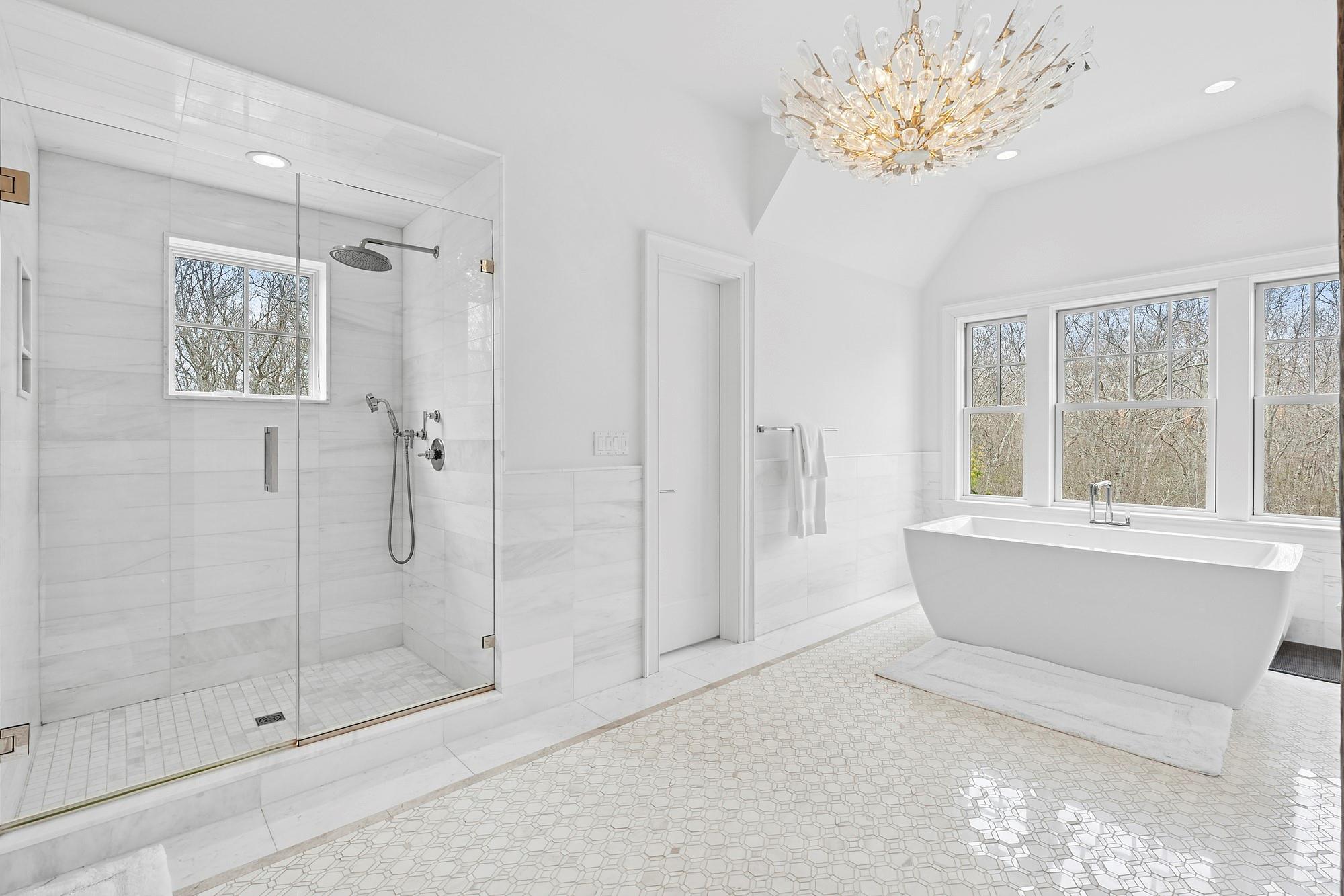 471 Middle Line Highway, Sag Harbor, New York image 18