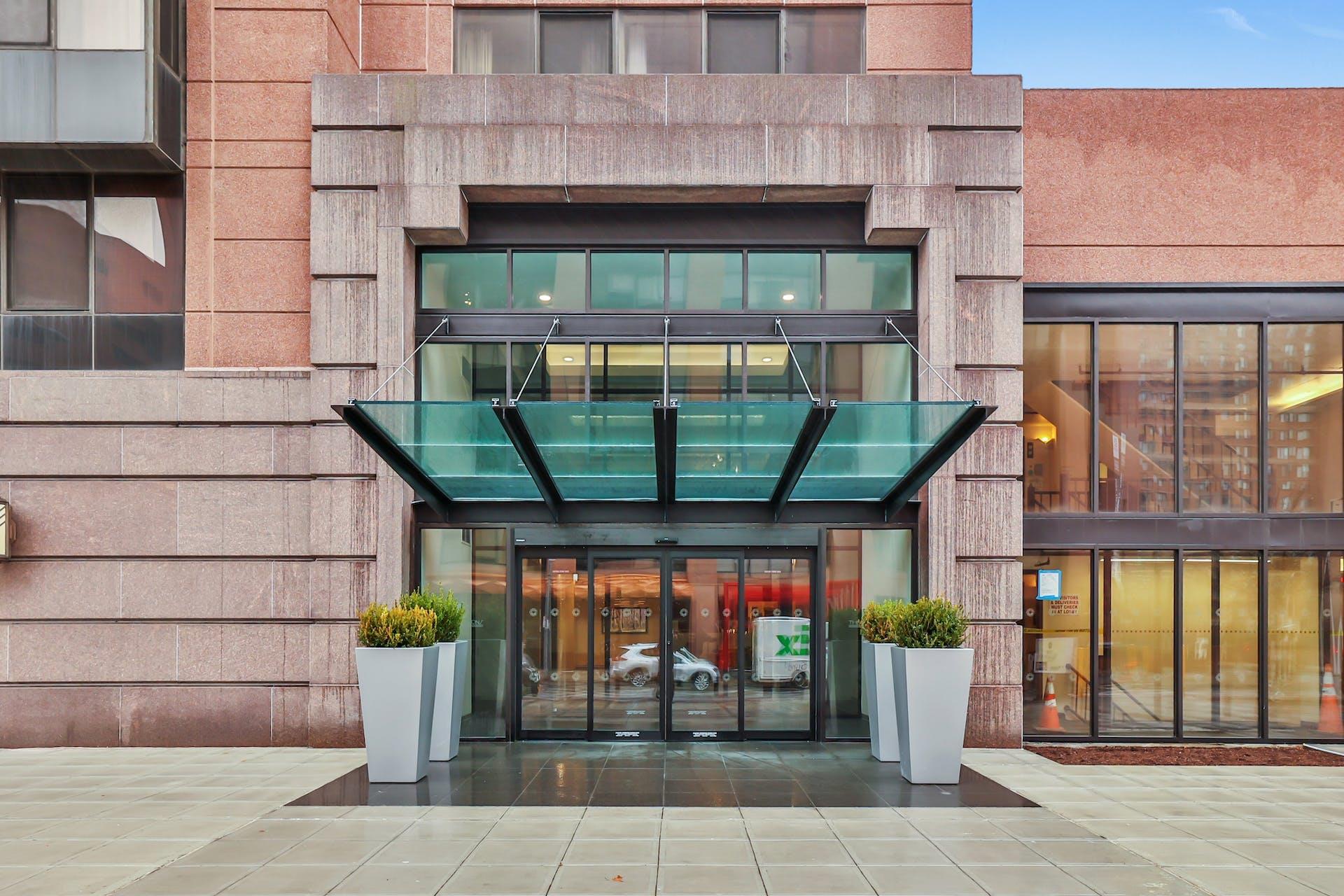 4 Martine Avenue #712, White Plains, New York image 2