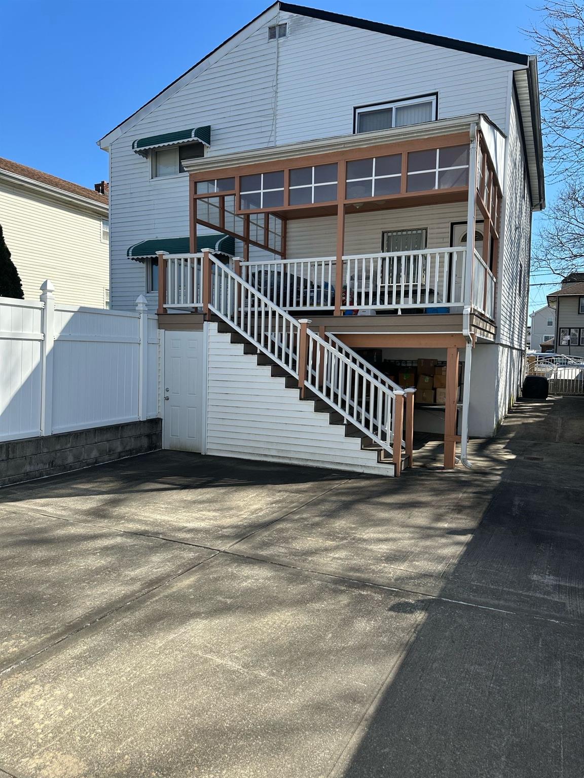 2227 Turnbull Avenue, Bronx, New York image 3