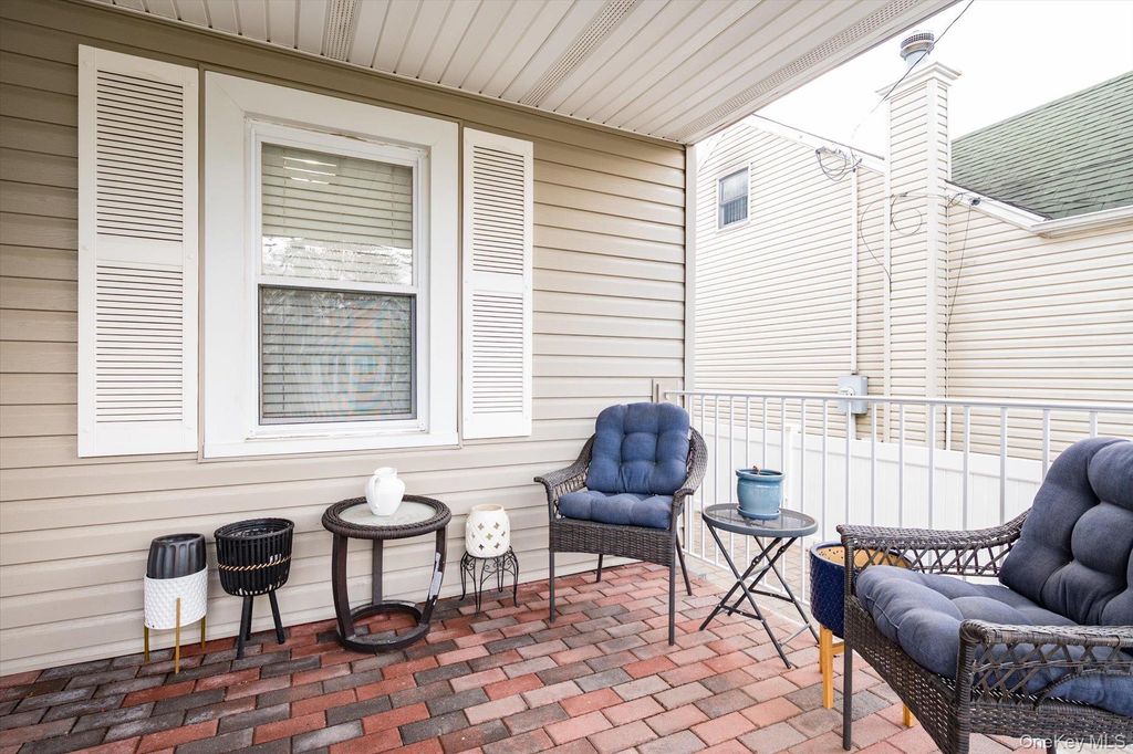 Photo of 38 Orchard Street, Merrick, NY 11566 (MLS # 987535)