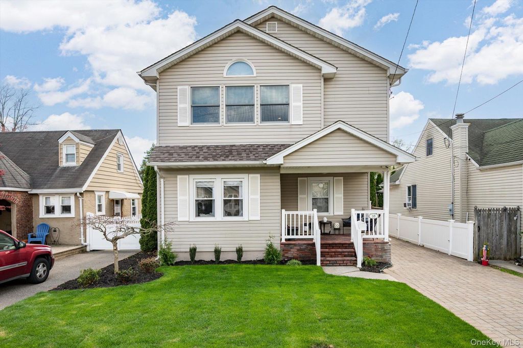 Photo of 38 Orchard Street, Merrick, NY 11566 (MLS # 987535)