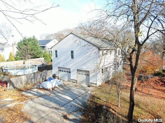 9 Deep Valley Drive, Sound Beach, New York image 5