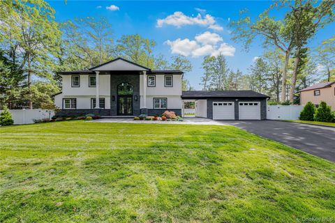 15 Southwick Court Plainview NY 11803