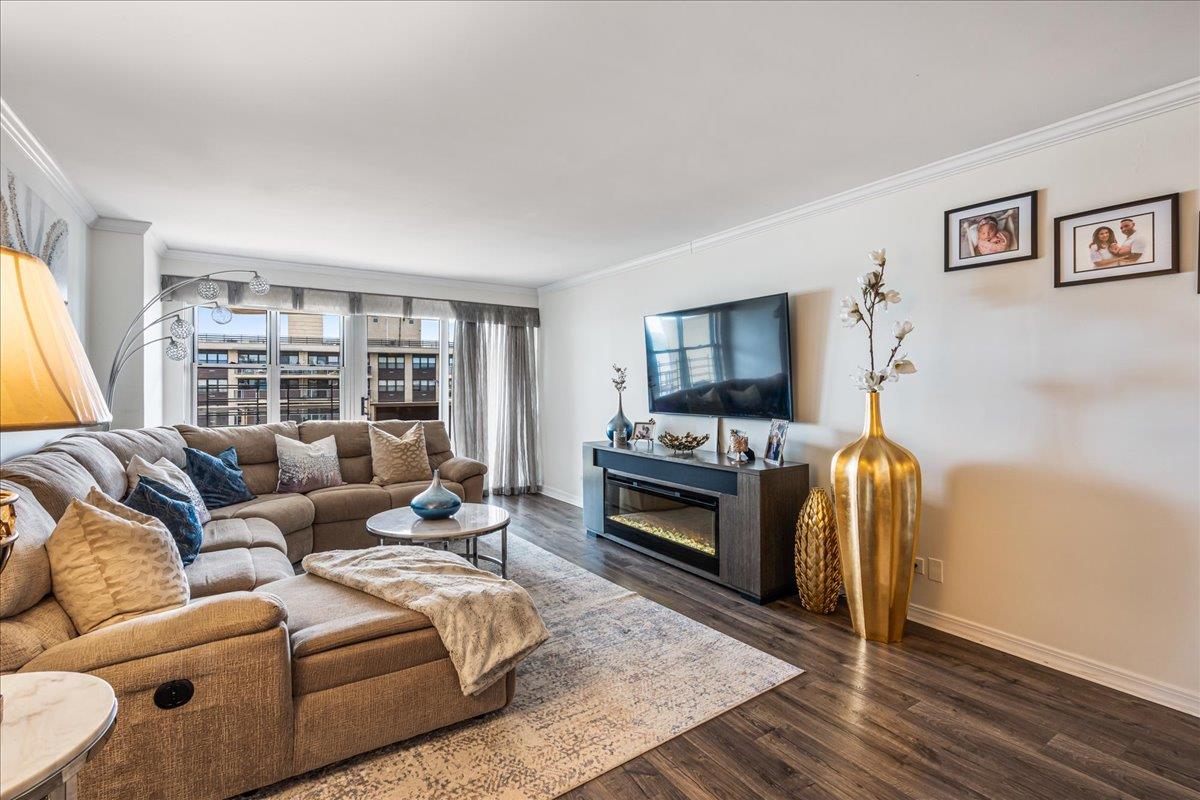 17-85 215 Street 16J