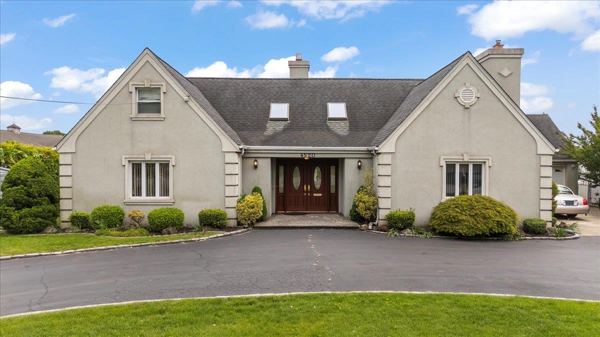 4520 Merrick Road, Massapequa, New York image 1