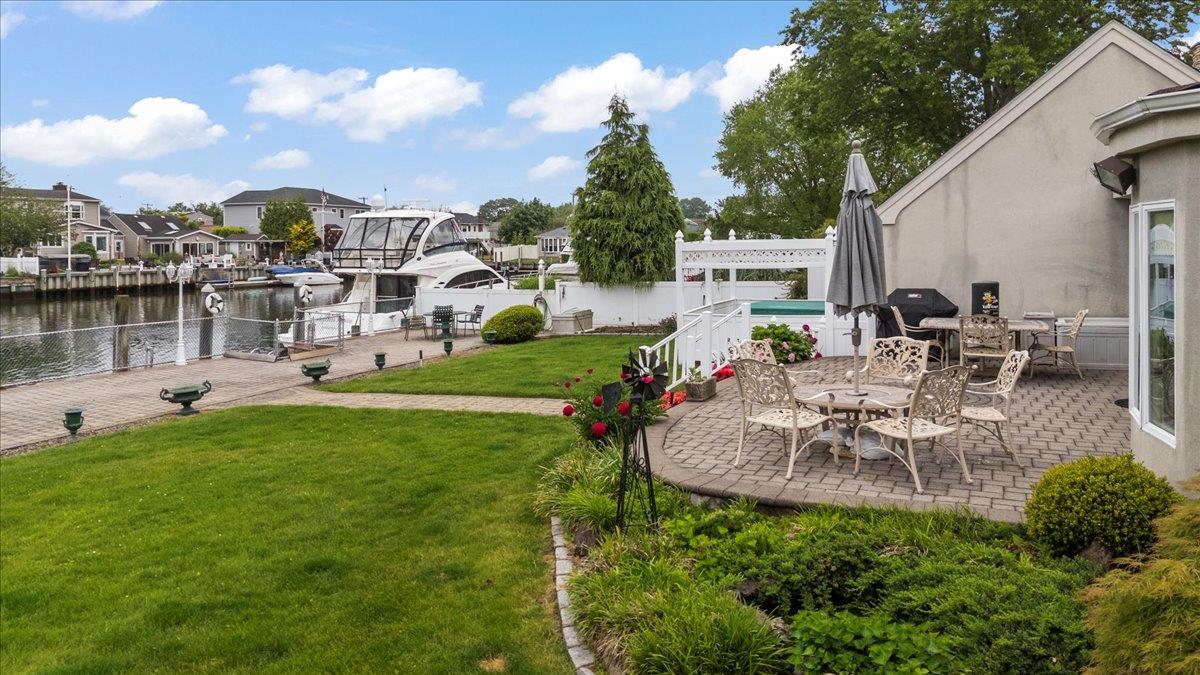4520 Merrick Road, Massapequa, New York image 38