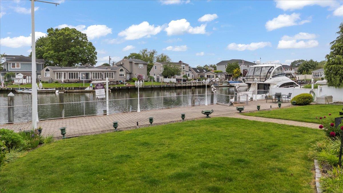4520 Merrick Road, Massapequa, New York image 39