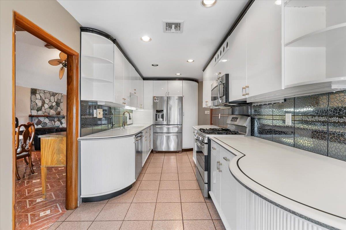 4520 Merrick Road, Massapequa, New York image 14
