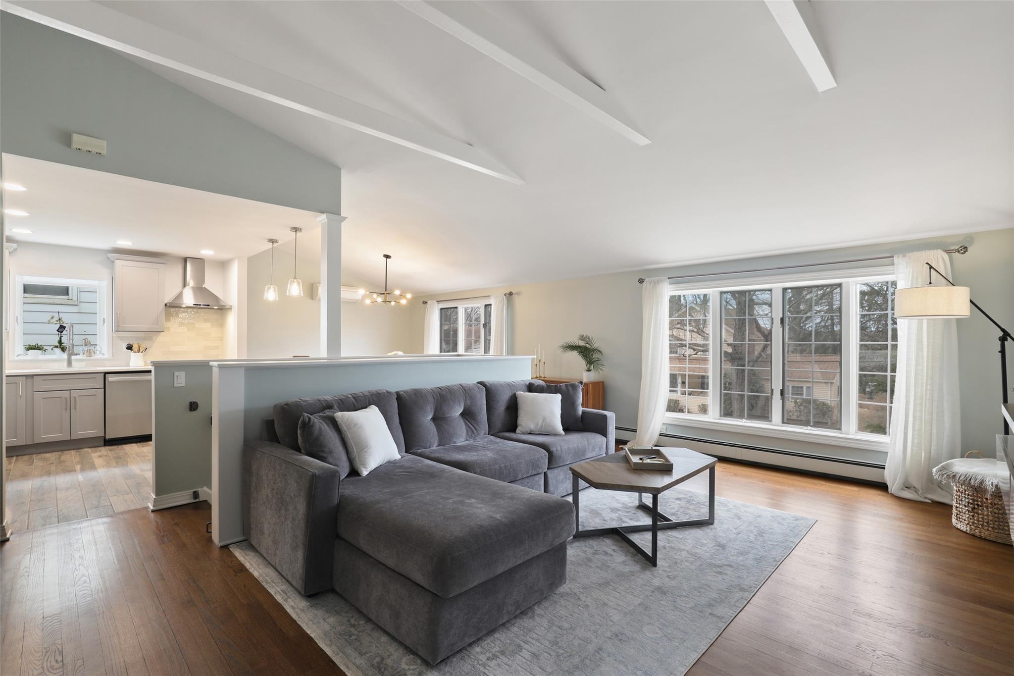 31 Leonard Street, Mount Kisco, New York image 4