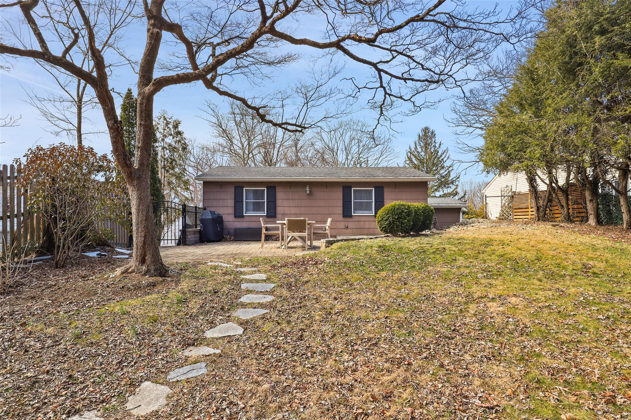 31 Leonard Street, Mount Kisco, New York image 19