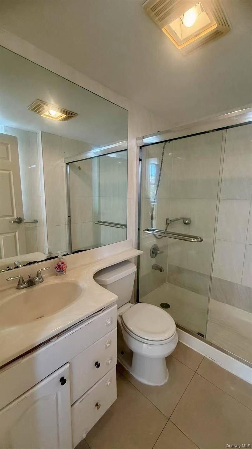 43-17 Union Street 6C