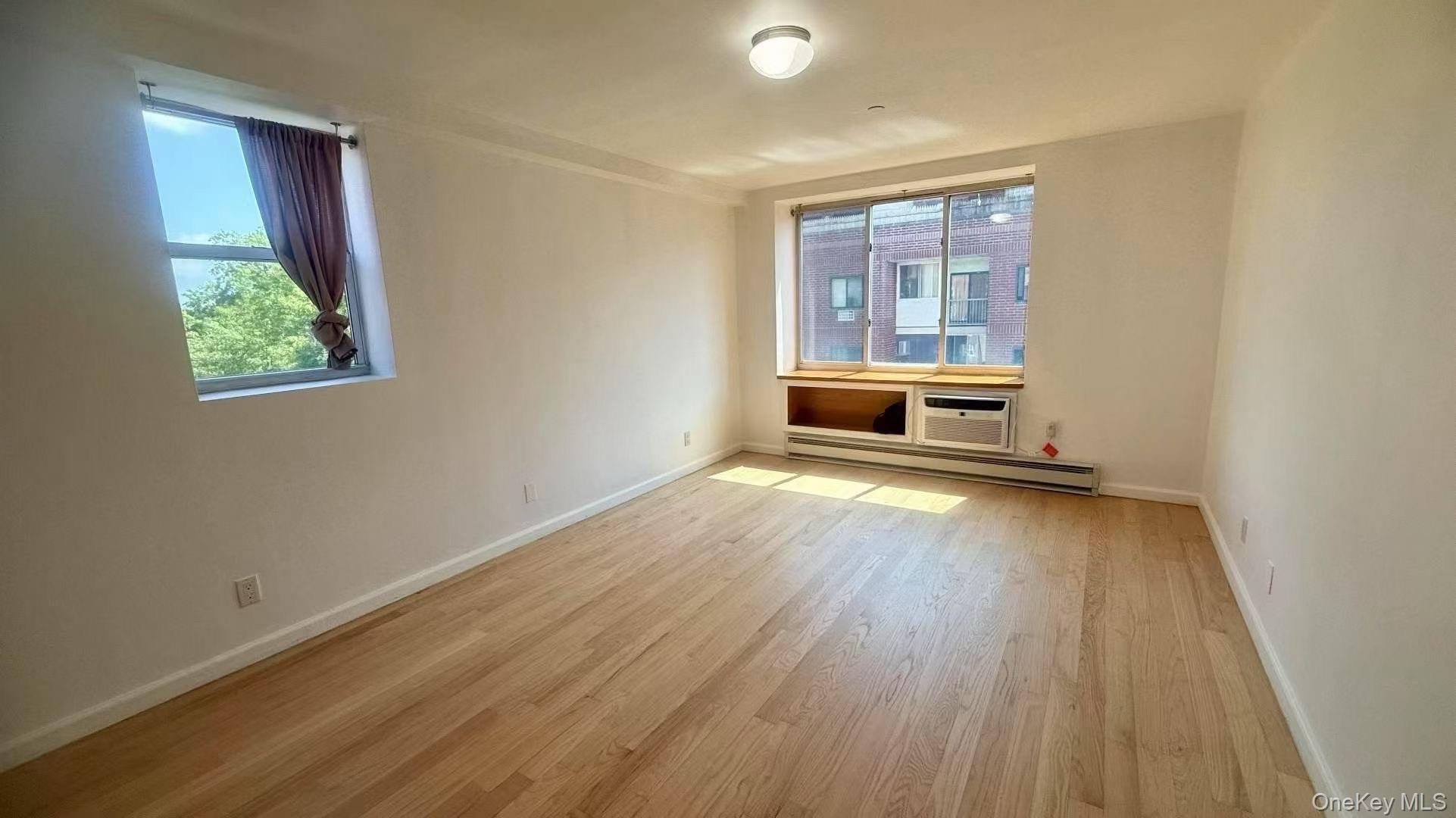 43-17 Union Street 6C