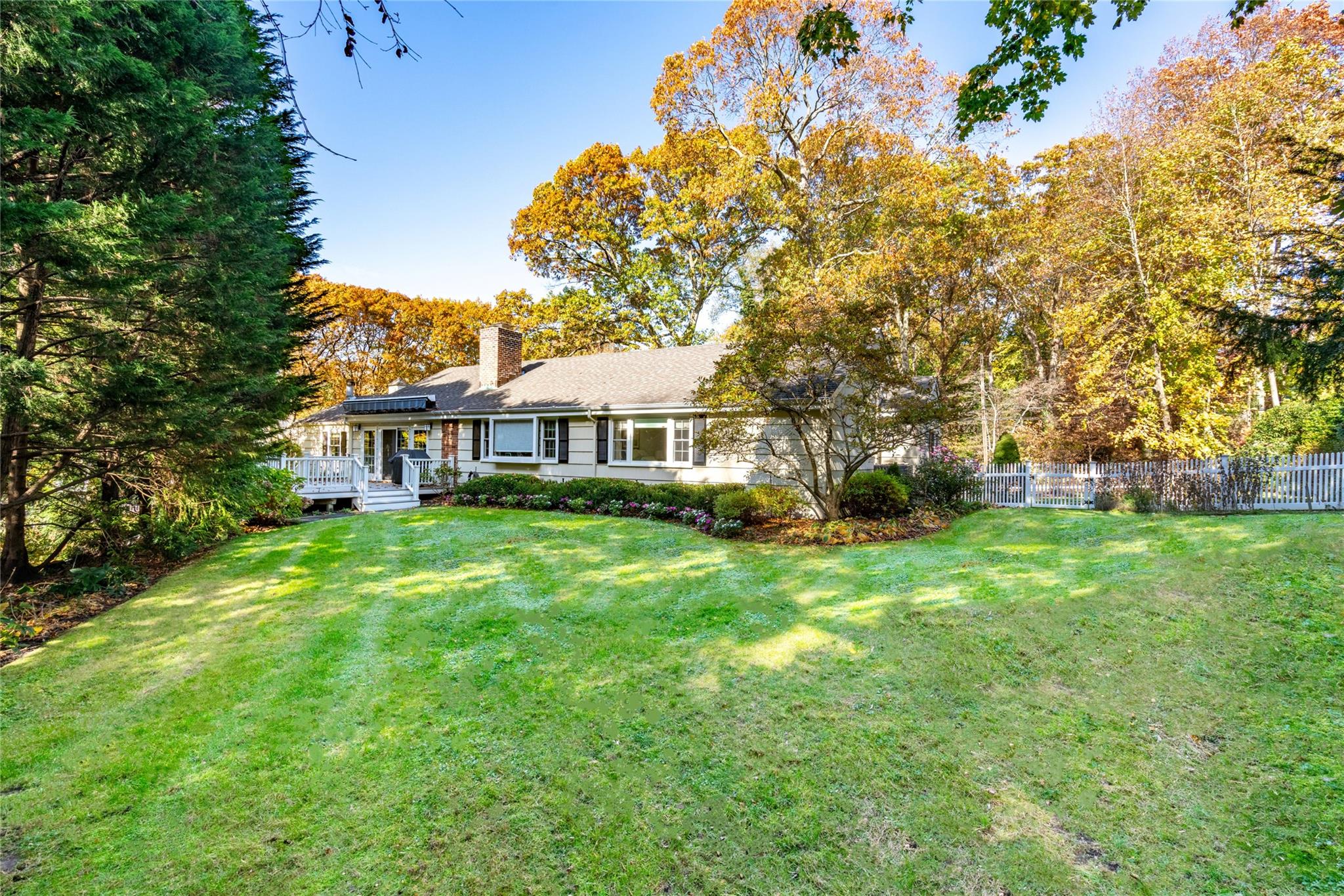16 Preston Street, Huntington, New York image 19