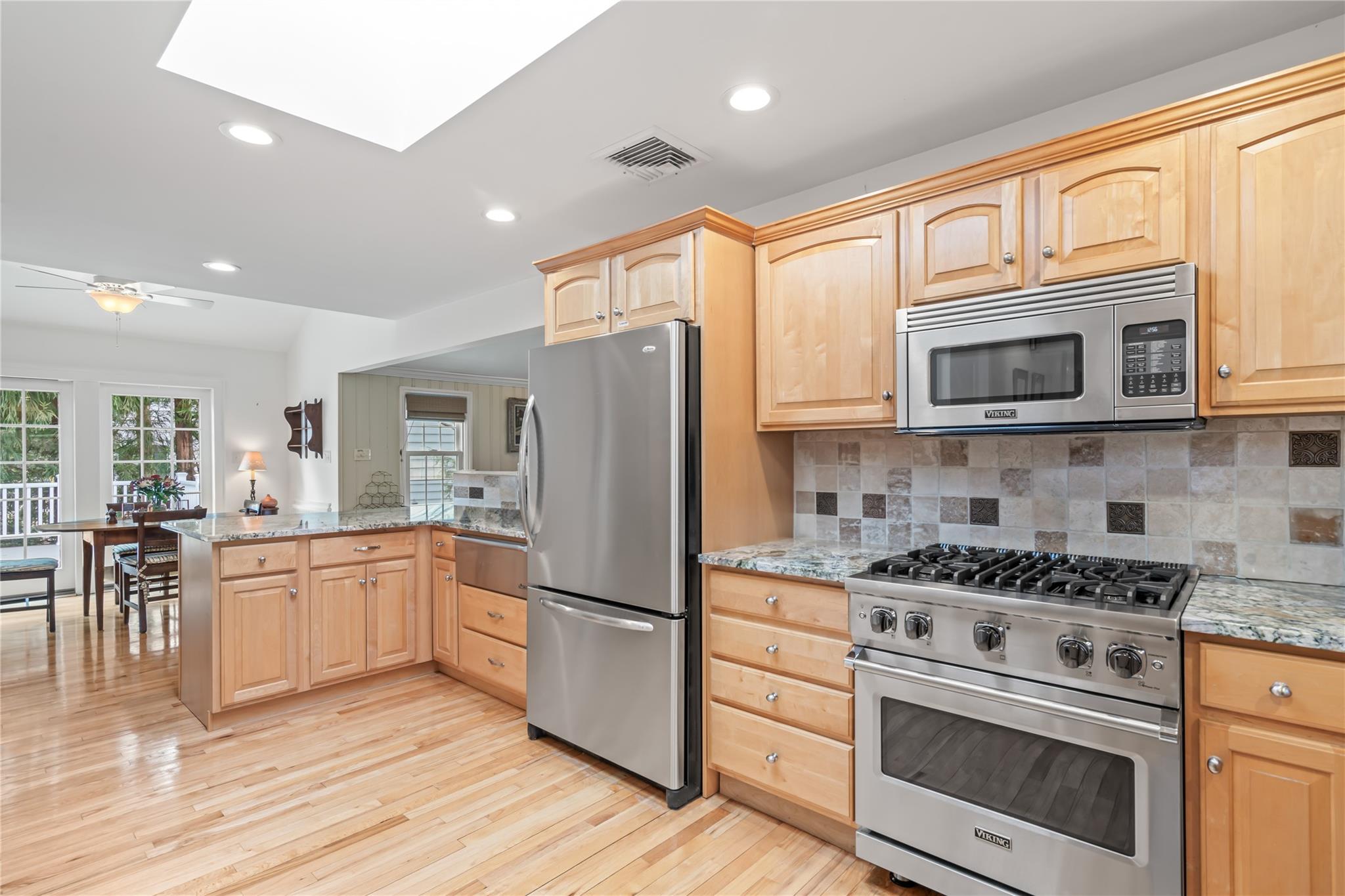 16 Preston Street, Huntington, New York image 5