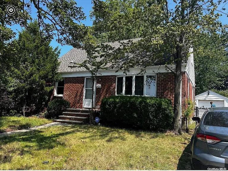1420 Dutch Broadway, Elmont, New York image 1