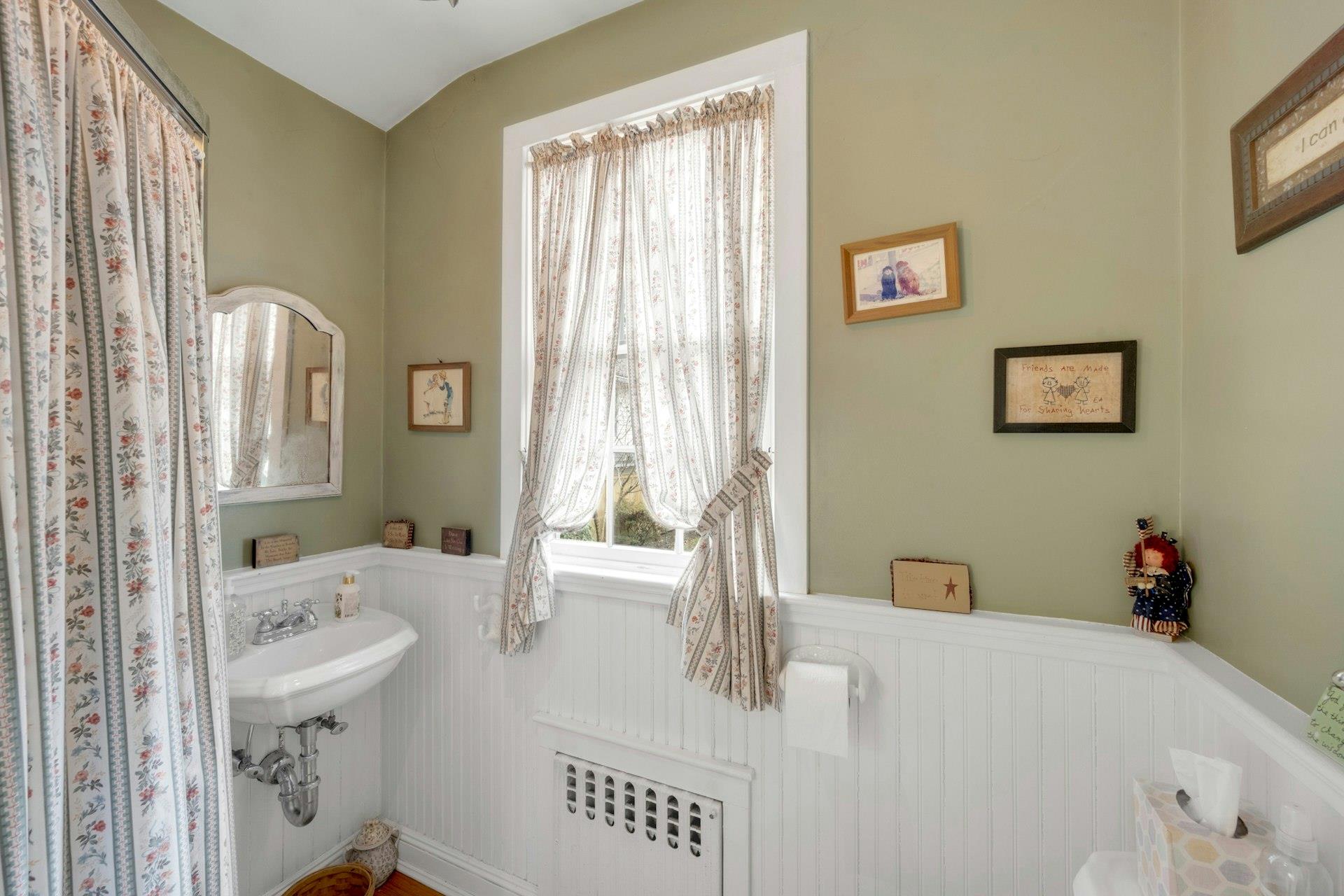 343 Rye Beach Avenue, Rye, New York image 16