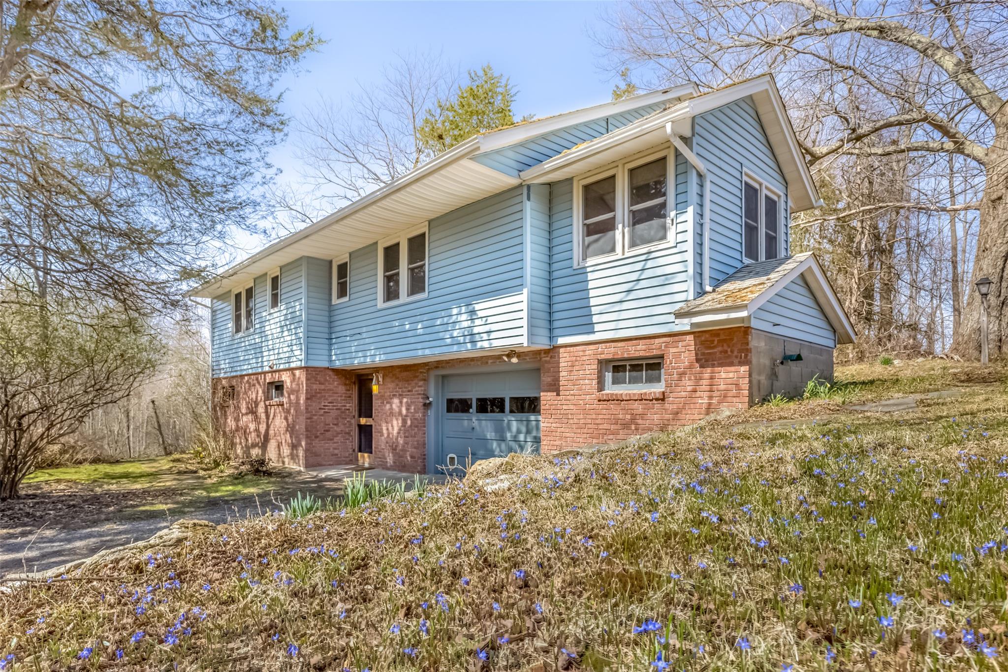 70 School Hill Road, High Falls, New York image 1