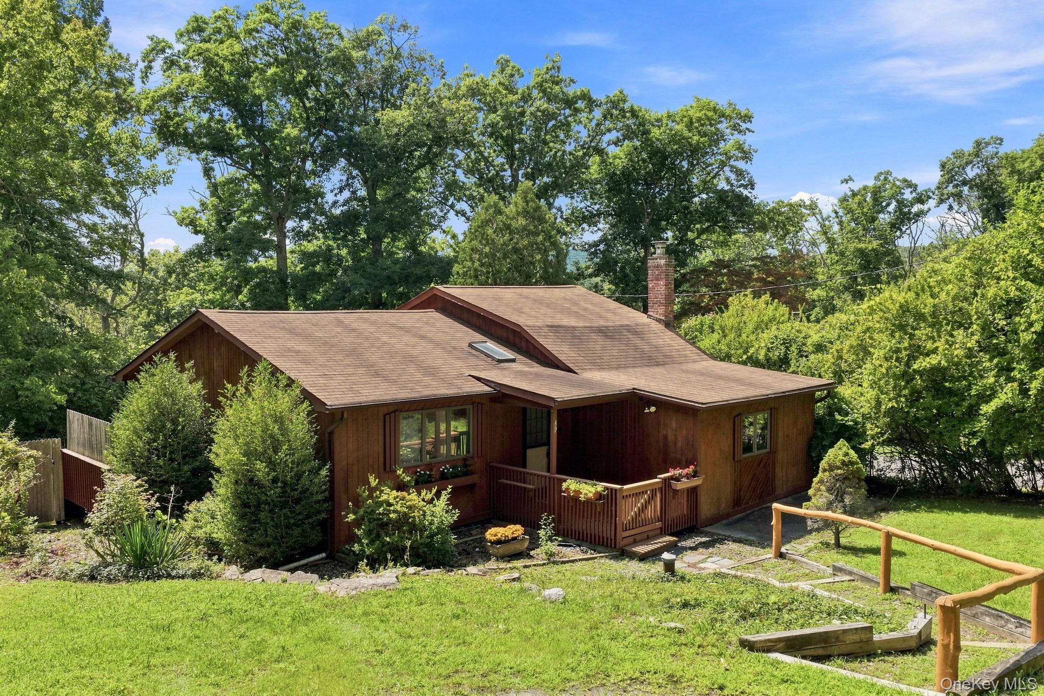 49 Maple Trail