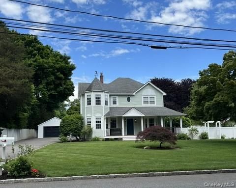 Homes For Sale - 25 Sunny Road<br/> Saint James, NY 11780