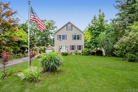 Homes For Sale - 12 Lake Drive<br/> Rockland County, New City, NY 10956