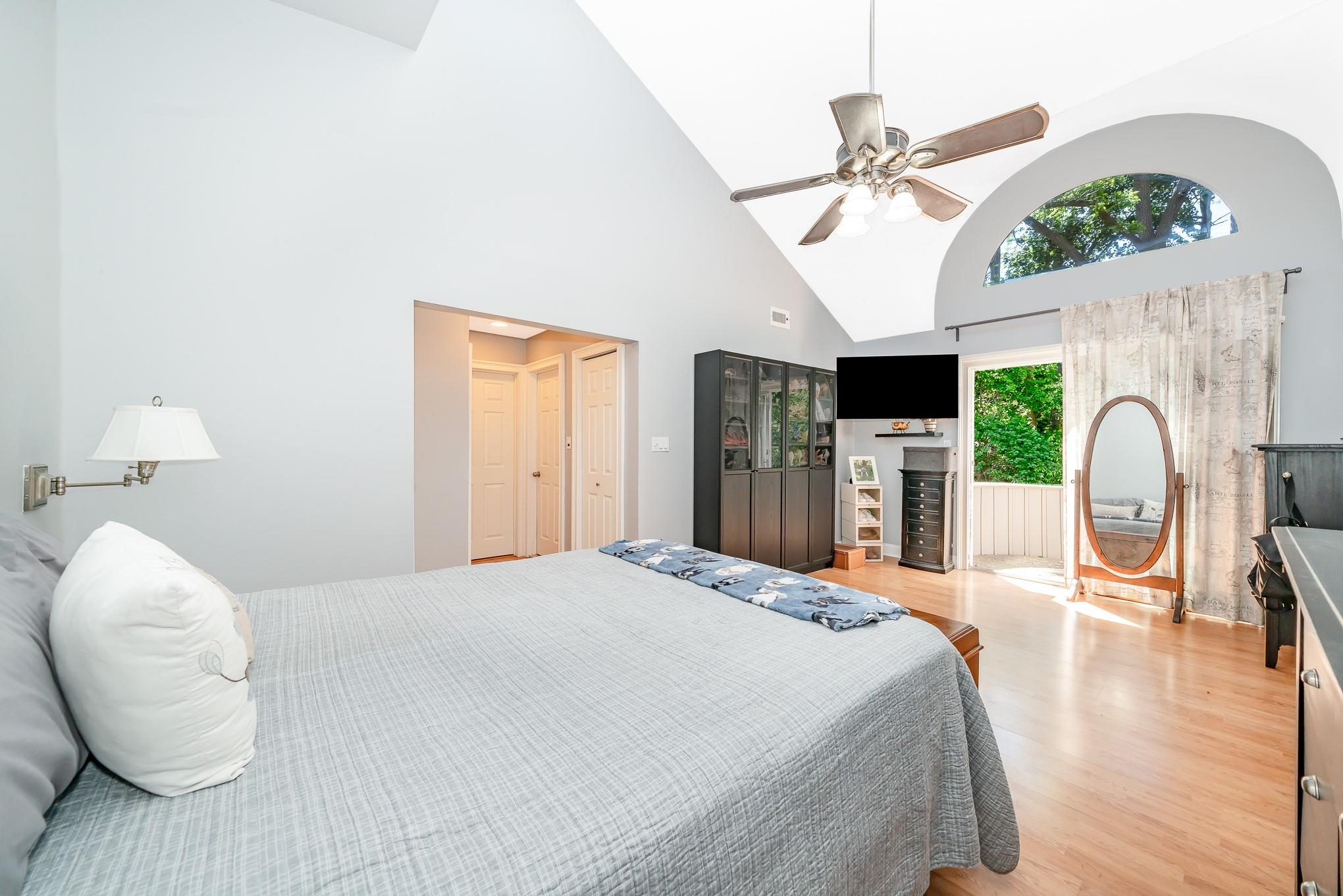 30 Kristin Lane, Hauppauge, New York image 21