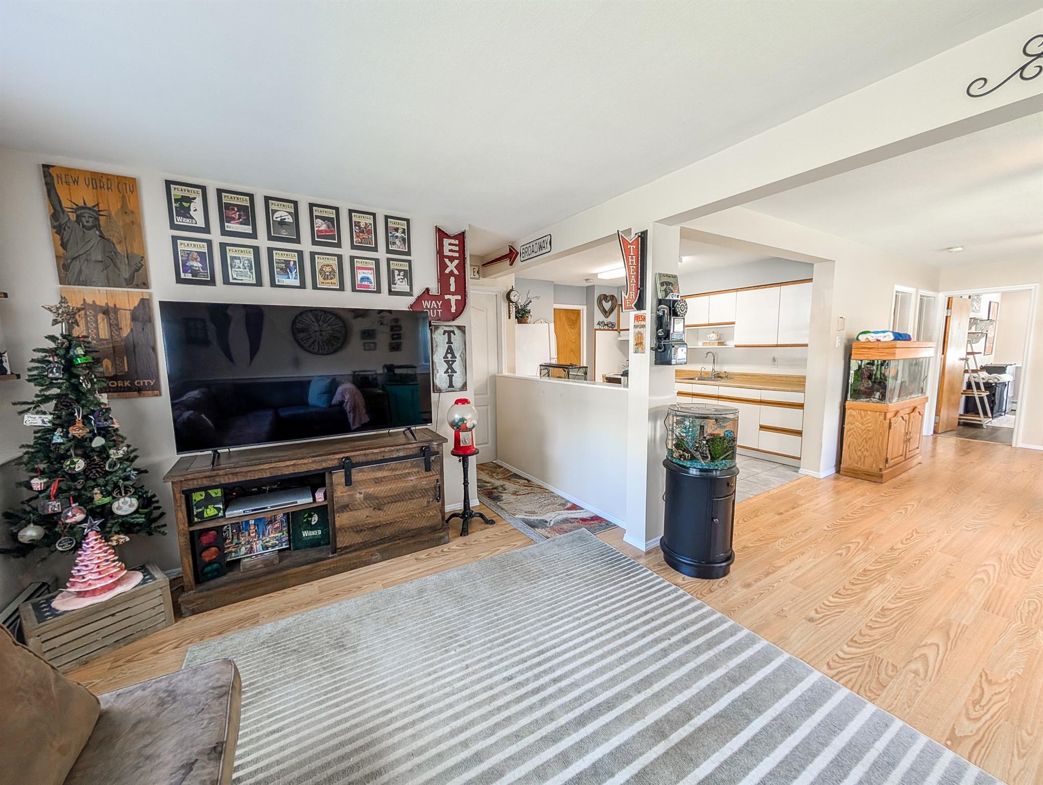 40 E Belmont Street, Bay Shore, New York image 16