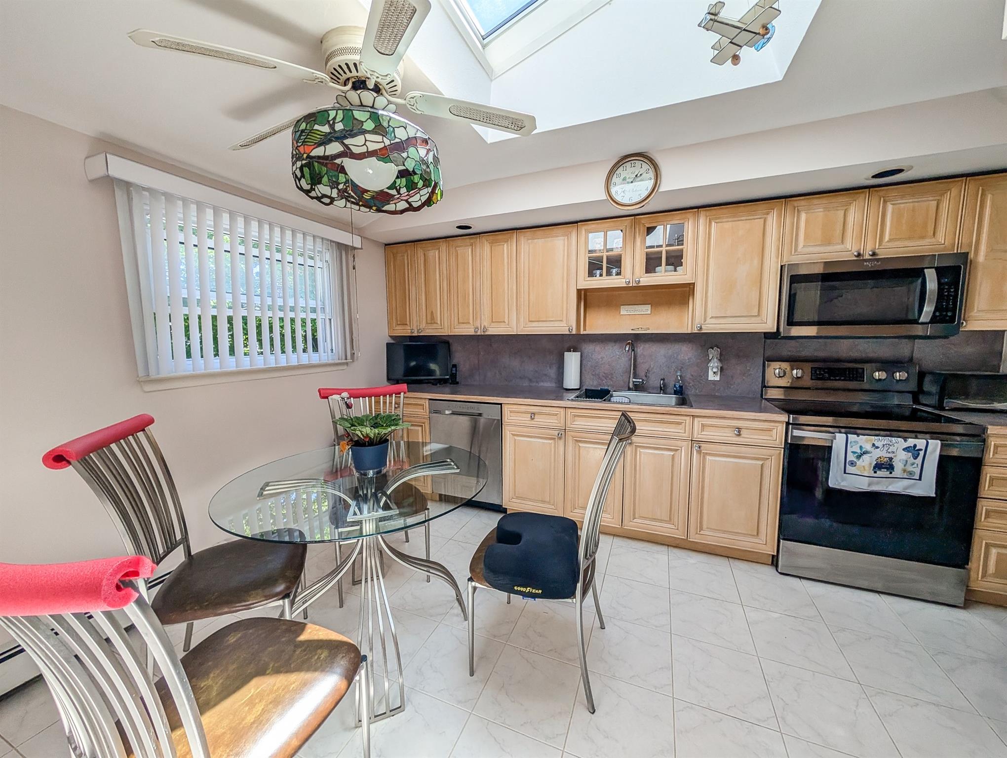 40 E Belmont Street, Bay Shore, New York image 6