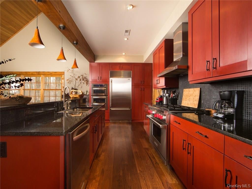 Photo of 47 Sunrise PT, Bethel, NY 12720 (MLS # 1045781)