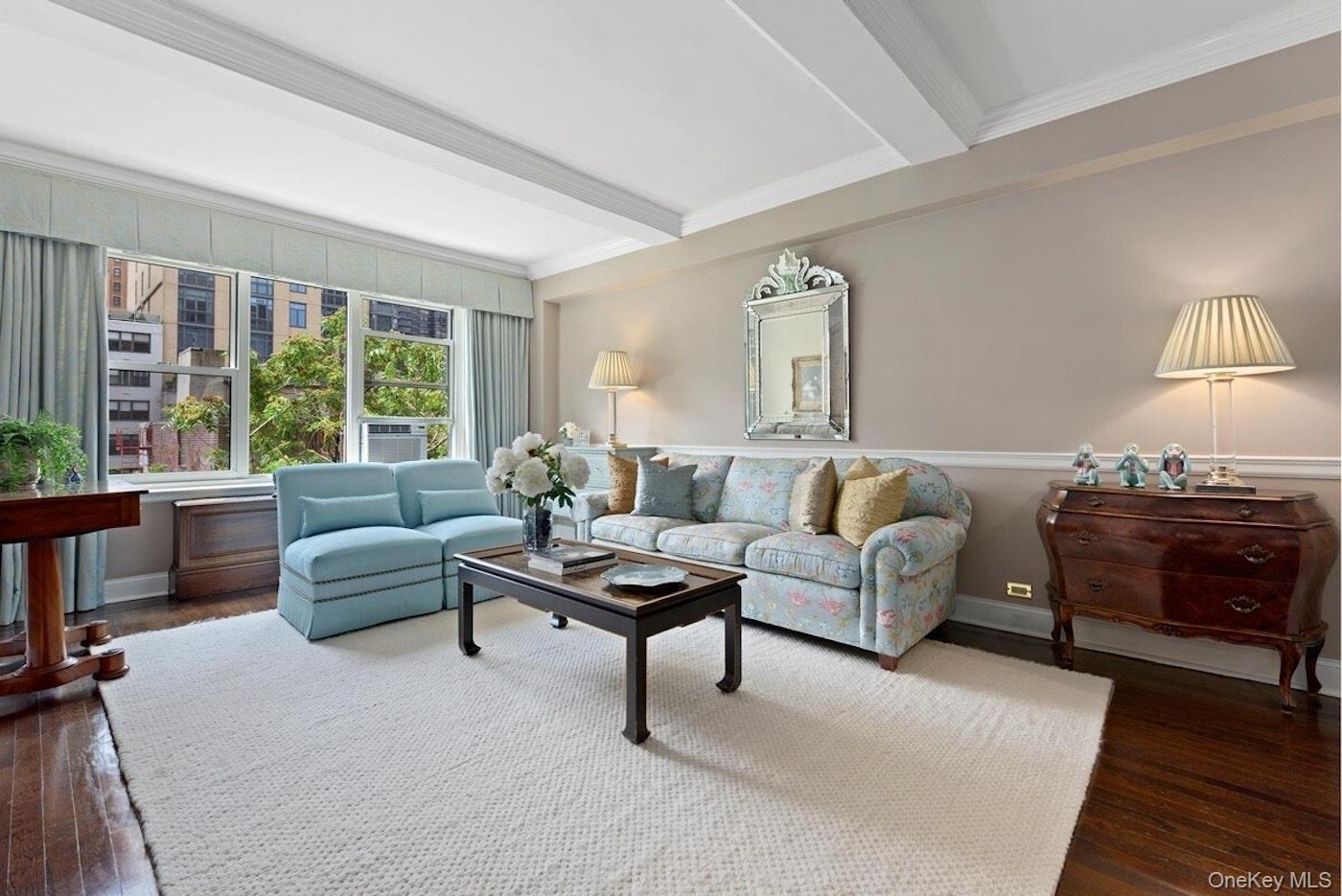 400 E 52nd Street 8G