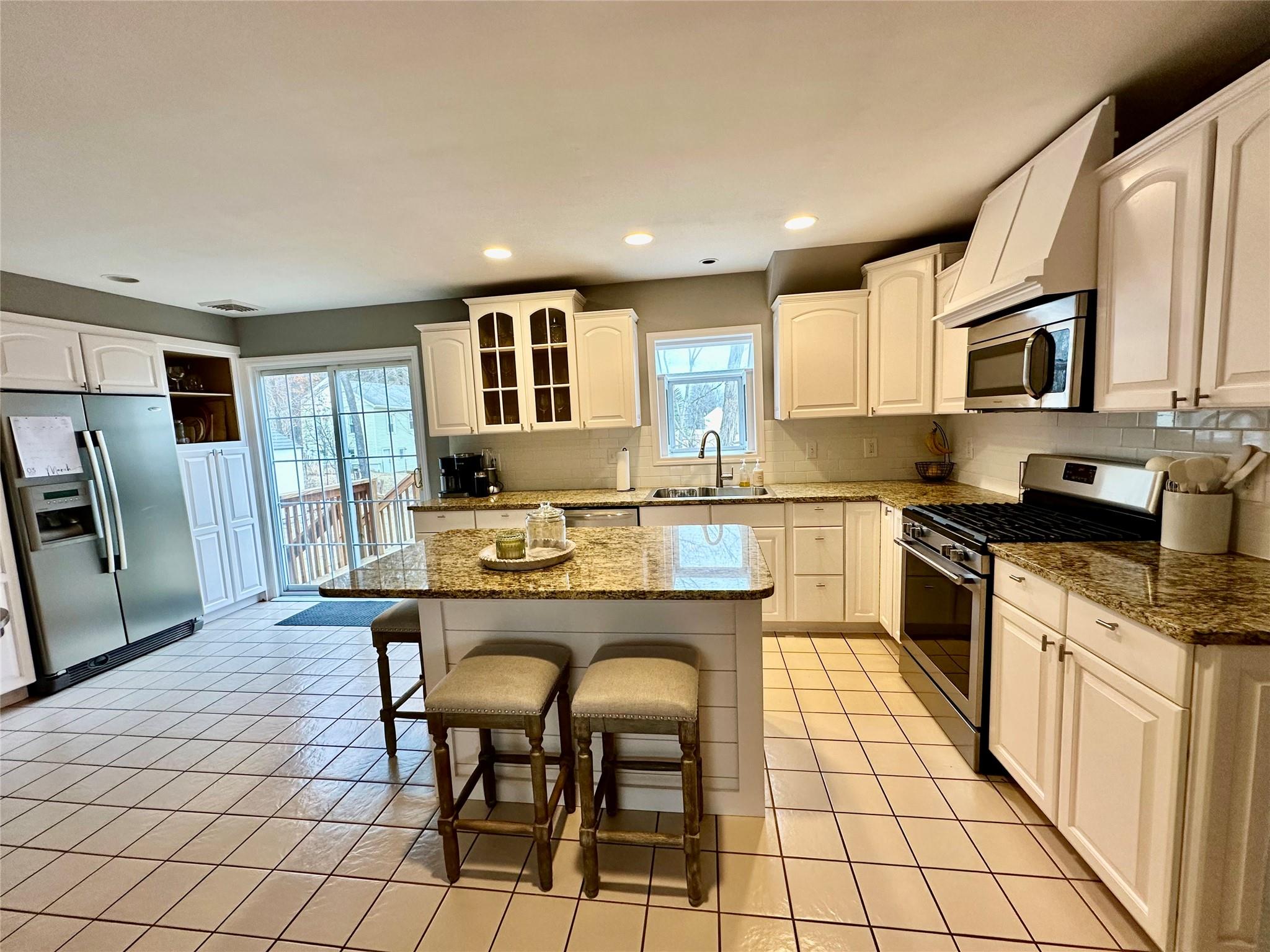 3 Hidden View Drive, Walden, New York image 3