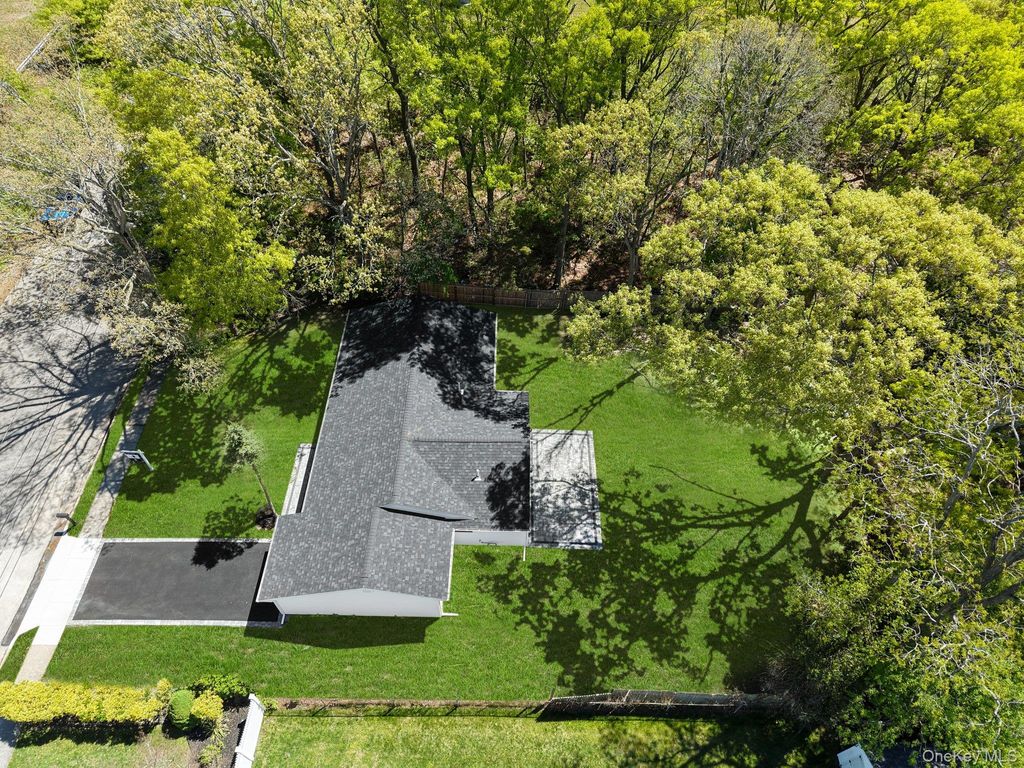 Photo of 108 Avenue B, Holbrook, NY 11741 (MLS # 999631)
