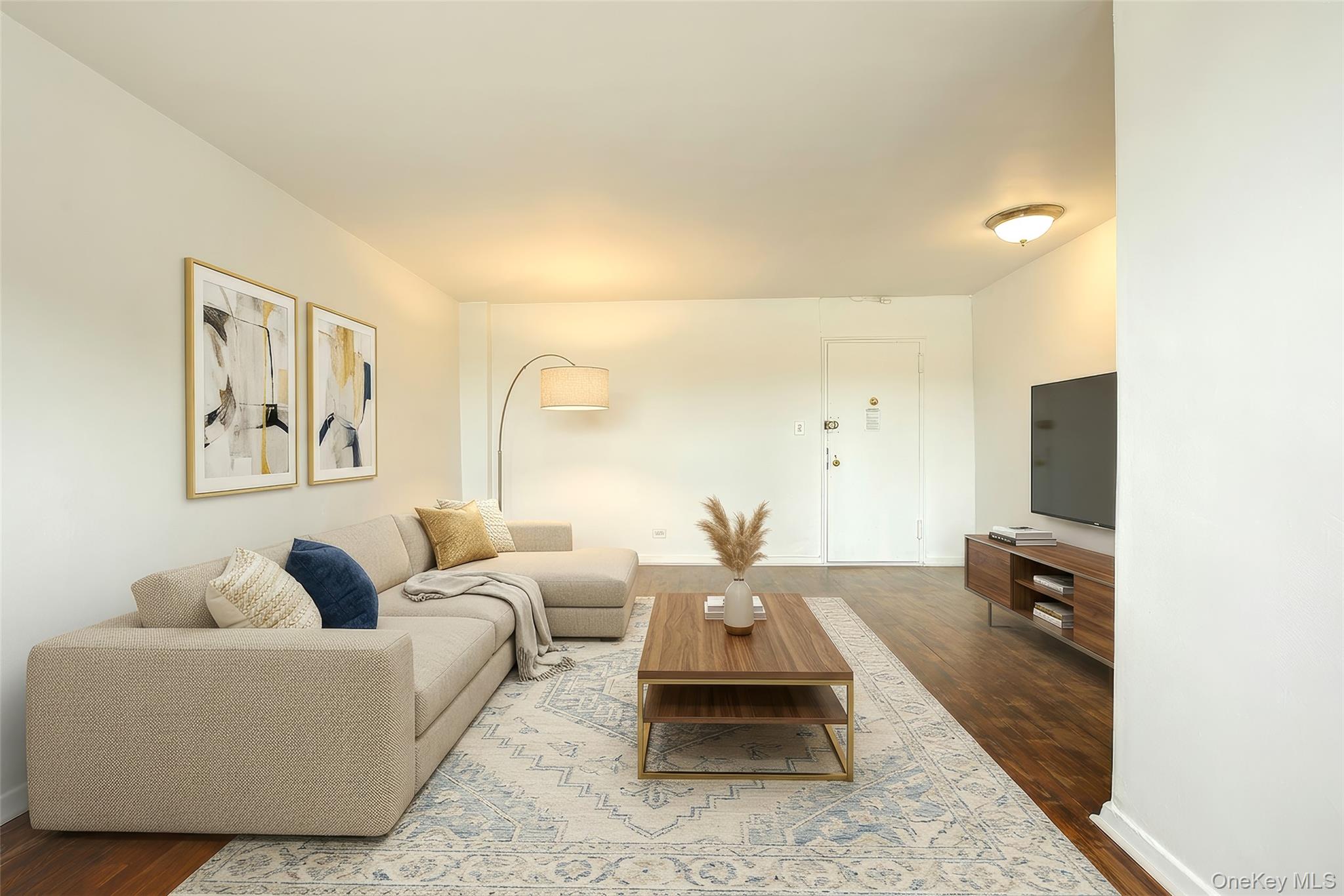 Photo 1 of 30 — 63-45 Saunders Street 6H, Rego Park, NY 11374