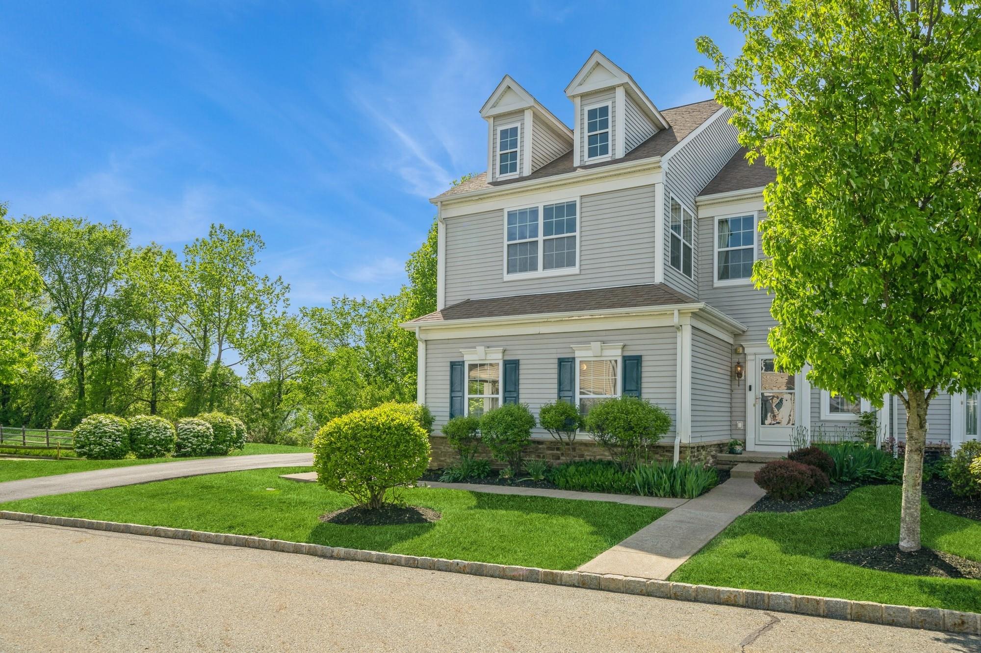 9 Bainbridge Place #501, Newburgh, New York image 1