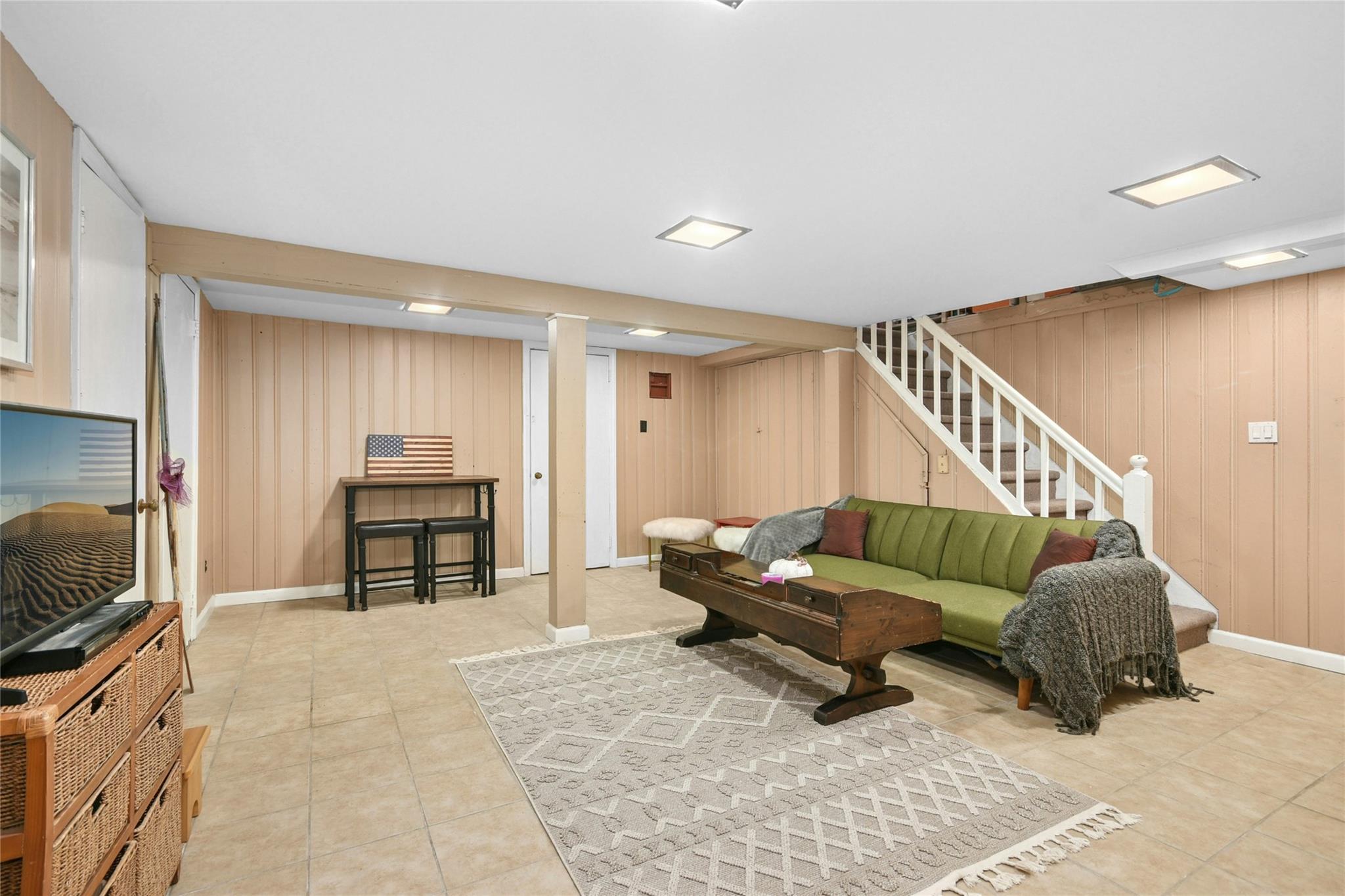 53 Muirfield Road, Rockville Centre, New York image 19