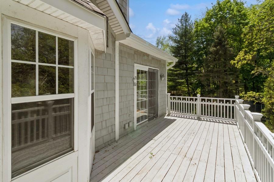 11 Pond View Lane, Ossining, New York image 37