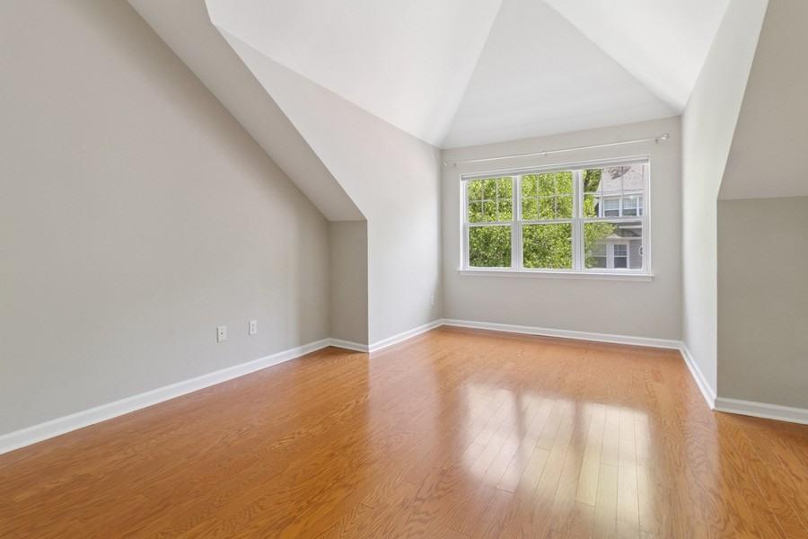 11 Pond View Lane, Ossining, New York image 23
