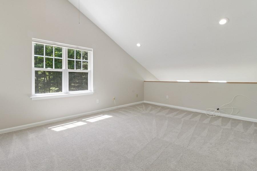11 Pond View Lane, Ossining, New York image 28