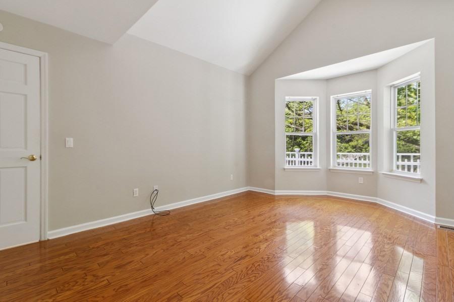11 Pond View Lane, Ossining, New York image 15