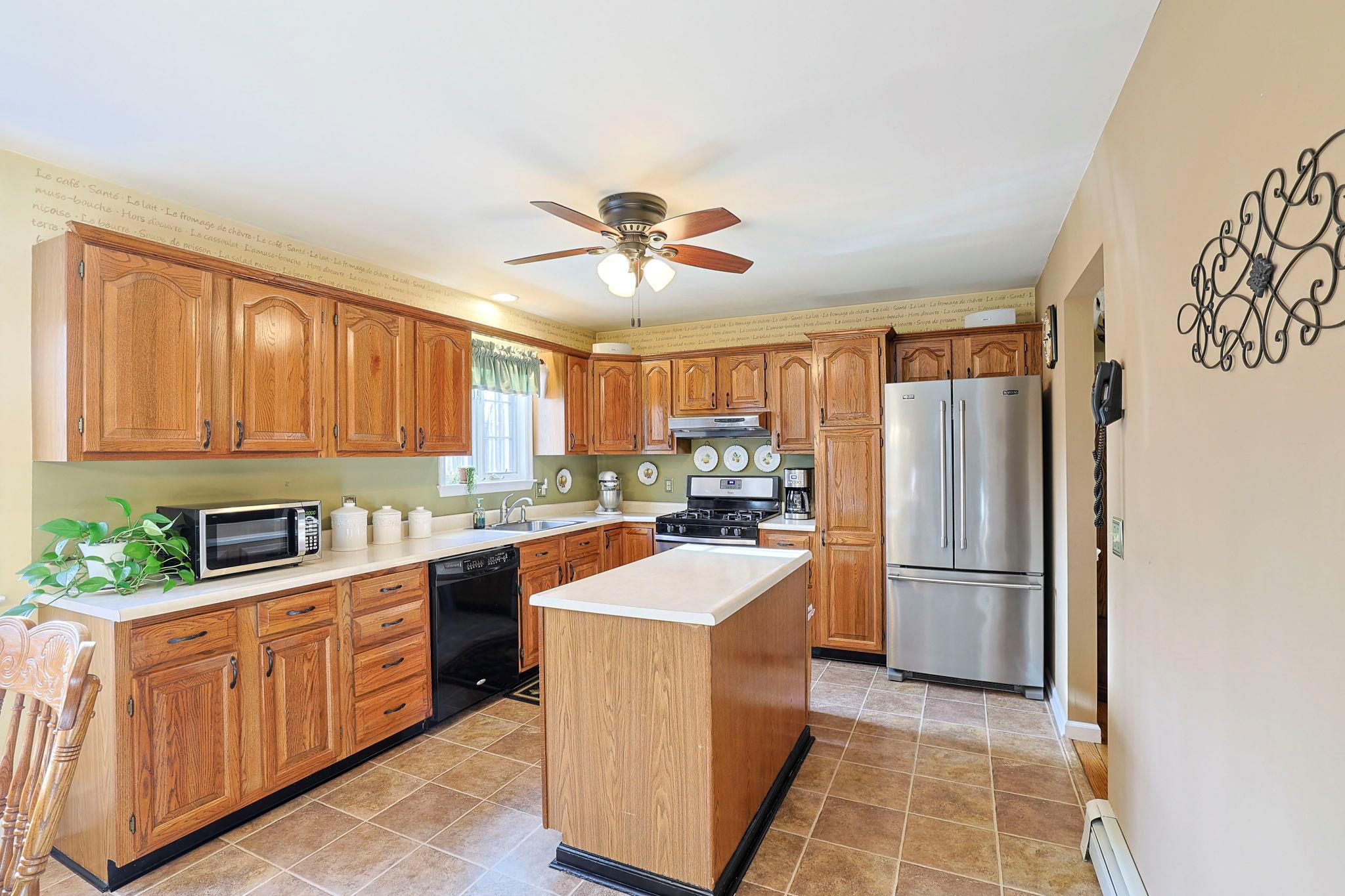 17 Cable Way, Newburgh, New York image 11